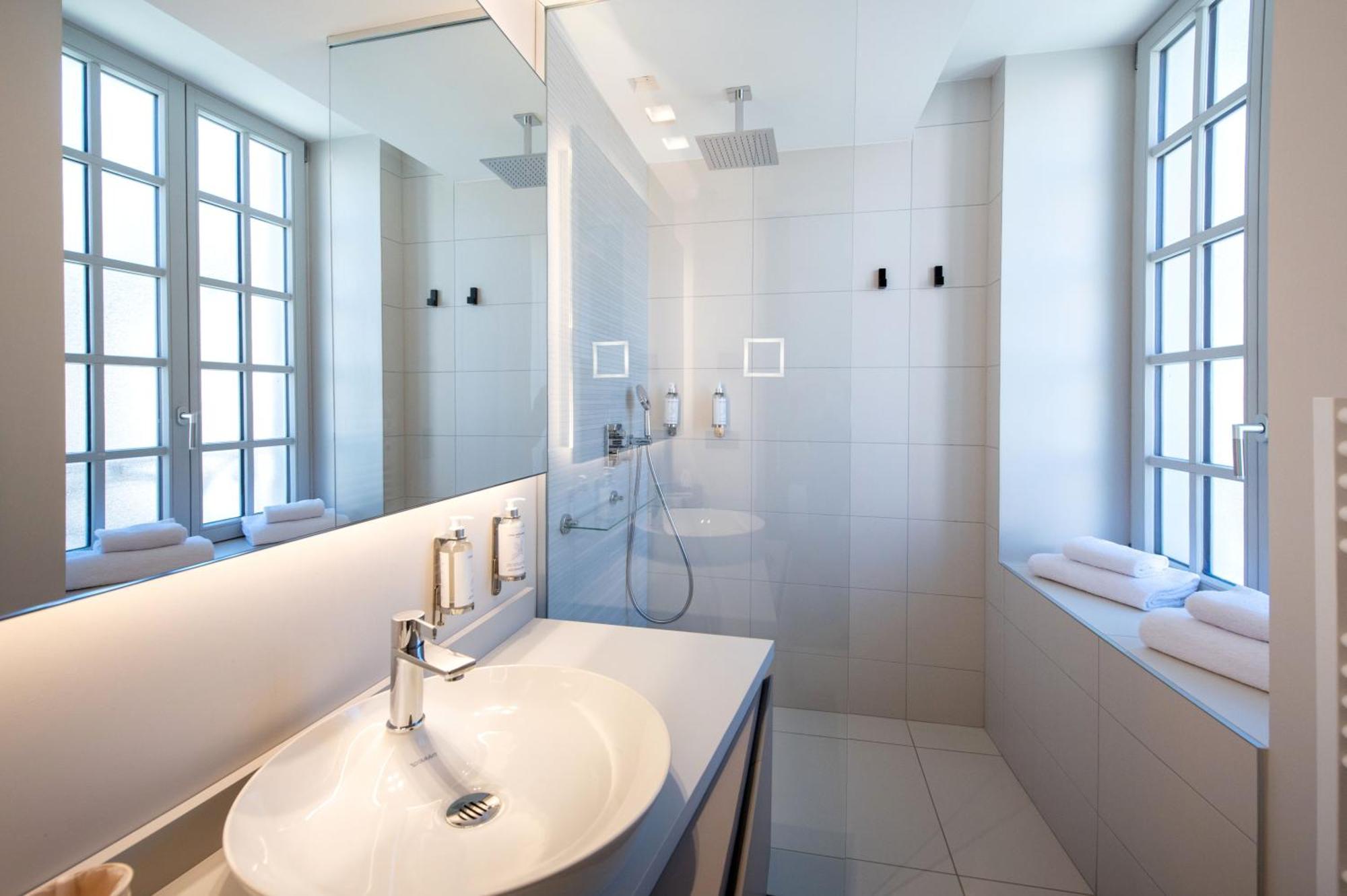 Best Western Premier Le Chapitre Hotel And Spa Remiremont Exterior photo
