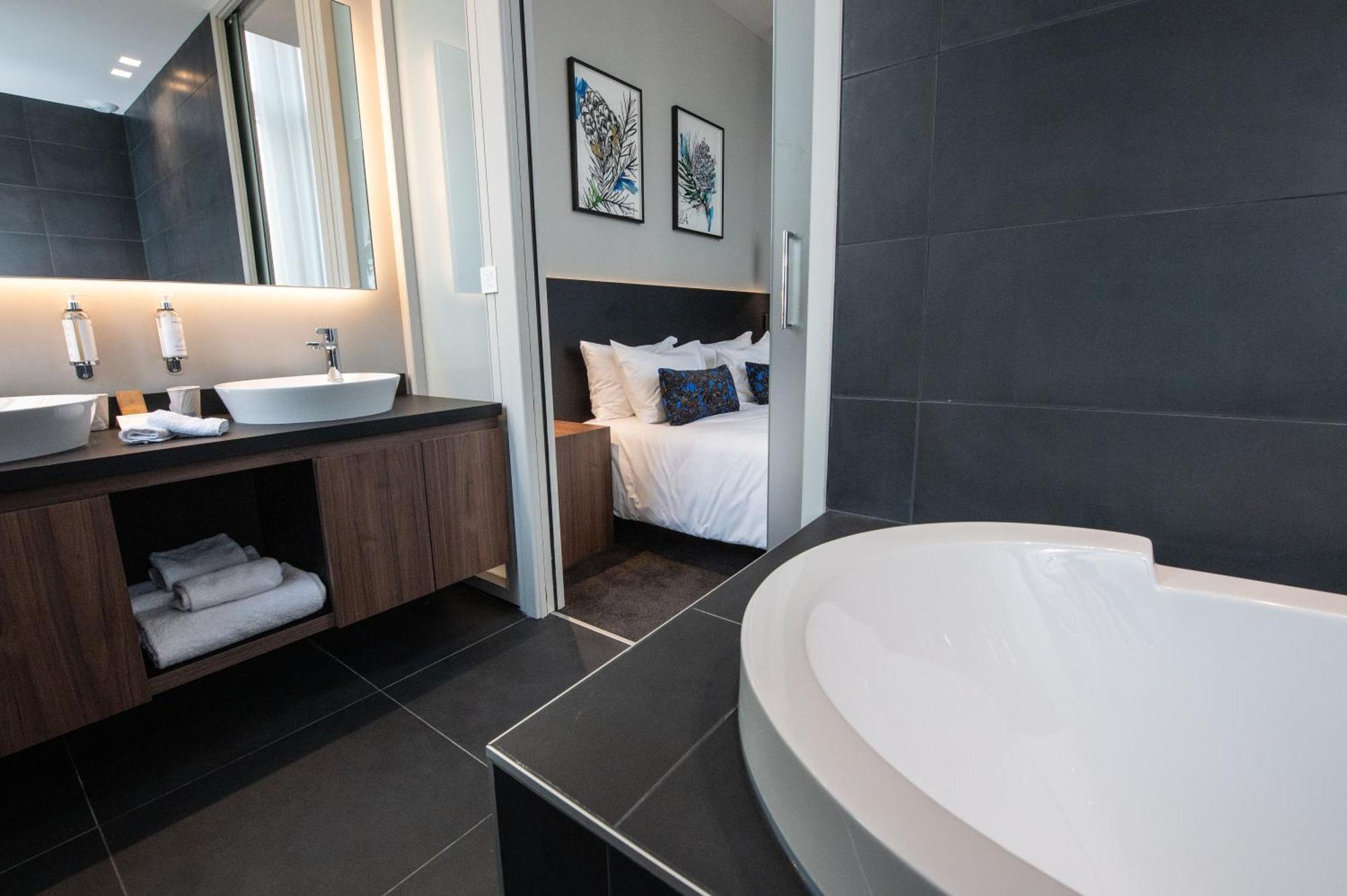 Best Western Premier Le Chapitre Hotel And Spa Remiremont Exterior photo