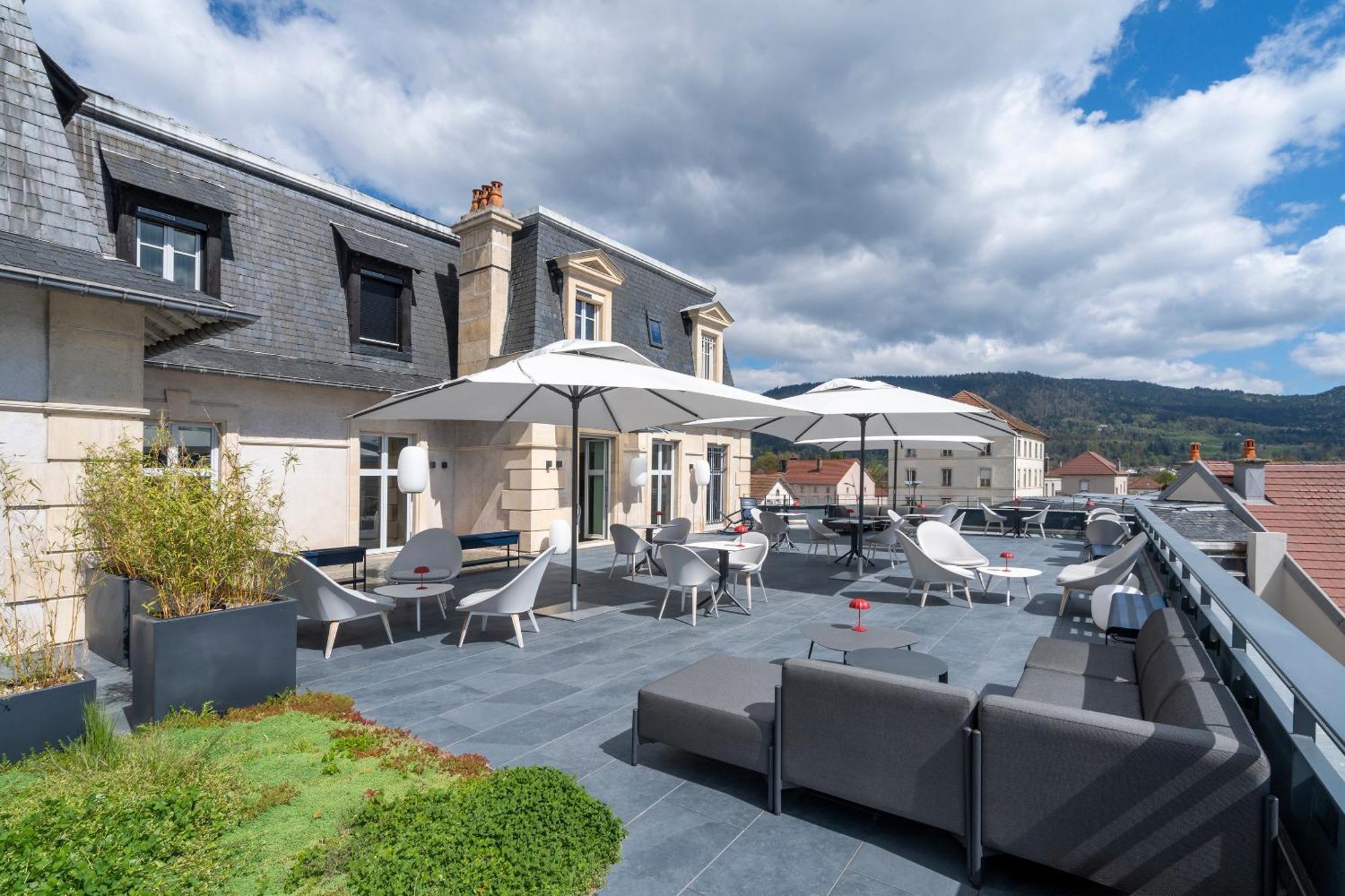 Best Western Premier Le Chapitre Hotel And Spa Remiremont Exterior photo